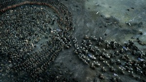 L'arribada de la cavalleria Arryn trenca el cercle que s'havia tancat sobre els de Jon Neu. Font: winteriscoming.net