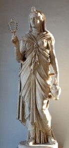 Estatua romana d’Isis amb “sistrum” i “situla”, elements afegits al segle XV