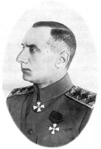 L'almirall Koltxak, cap de l'exèrcit blanc. El fracàs de la seva ofensiva, juntament amb l'execució de la família Romanov portaren a la seva caiguda