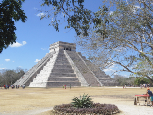 Temple de Kukulkán, centre cerimonial de Chichén Itzá. Font: Miquel Creus Brunat.